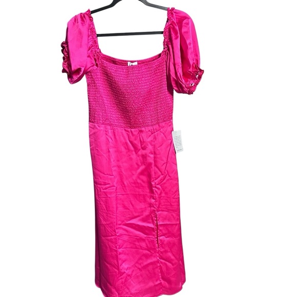 NSR Smocked Fuchsia Pink Party Dress Midi M Puff Sleeves Slit Satiny 3592 READ - Picture 3 of 13